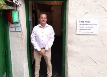 Shoppers praise Grasmere Gingerbread COVID-safe traffic light system