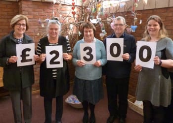 An evening of music raised more than £2,000 for local hospice
