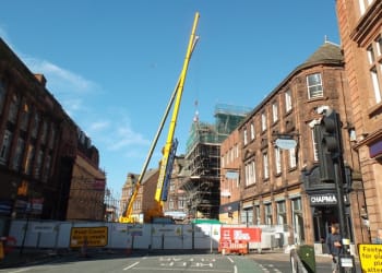 Seven tonnes of loose masonry removed from front of Central Plaza building