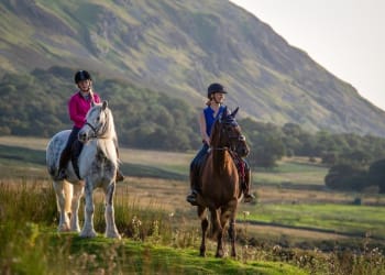 Innovative new outdoor business encourages ‘horsing around’ Ullswater