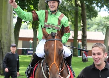 Carlisle Racecourse & Jockey Club Offers £20,000 Development Award for Female Jockeys