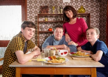 Johnny Vegas returns to his Lakeland ‘Home from Home’ to open new improved holiday park facilities