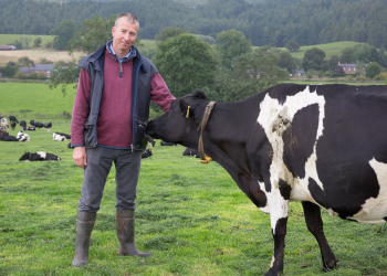 Dairy farmer offers unique experience for students