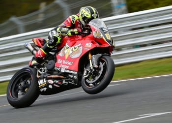Byrne Blitzes To Pole At Oulton Park