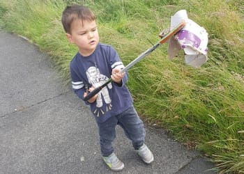 Mirehouse benefits from community litter-pick