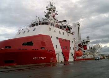 Port of Barrow welcomes VOS Start for work on Walney Extension