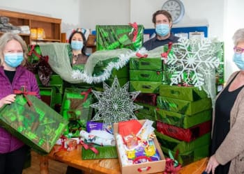 Chrysalis spreads Christmas cheer