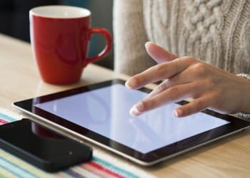 Victims of crime can access 24/7 online live chat