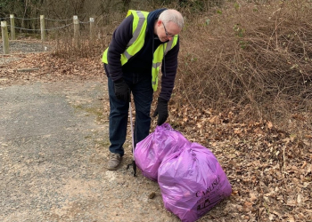 People urged not to litter beauty spots during lockdown