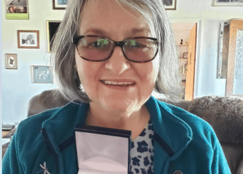 Woman’s six decade journey with insulin as she receives medal