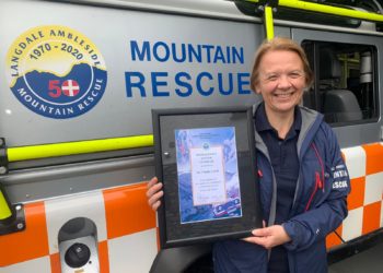 Leading figure in Lake District mountain rescue team receives award