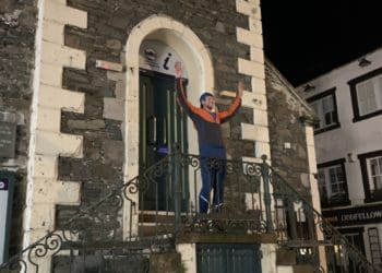 Ross Jenkin touched the door of the Moot Hall in Keswick at 01:48 this morning having become the first person to make a continuous traverse of all four national 24hr mountain challenges - the Paddy Buckley, Rankin, Ramsay and Bob Graham Rounds. The Cumbrian police officer (he lives in Tebay)