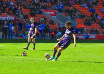 Whitehaven RLFC have announced the signing of former Toulouse five-eighth Louis Jouffret