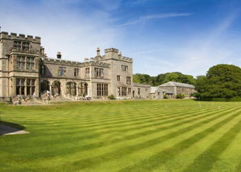Real Housewives of Cheshire choose Lake District as getaway
