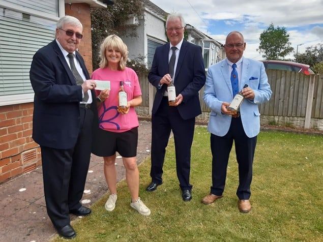 Worshipful Brother Colin Doorbar, Sue Swire Community Fundraiser Alzheimer’s Society, Worshipful Brother Ken Archer and Worshipful Brother Nigel Thomason.