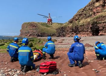 Coastguard called to rescue casualty with leg injury