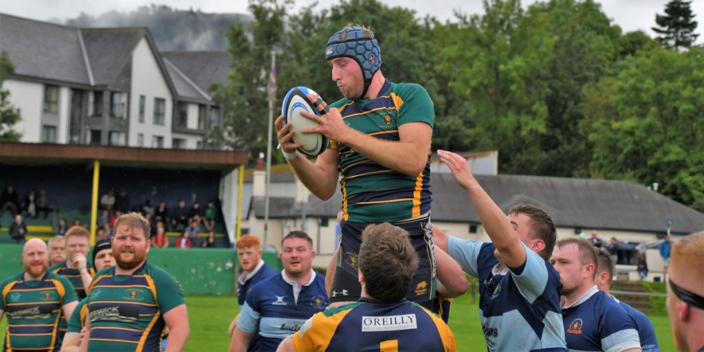 Keswick and Bishop Auckland in the line out. Picture: Ben Challis