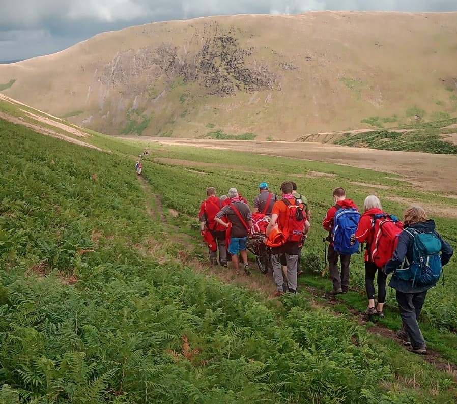 Keswick and Penrith Mountain Rescue Teams were called to the aid of a 16-year-old walker
