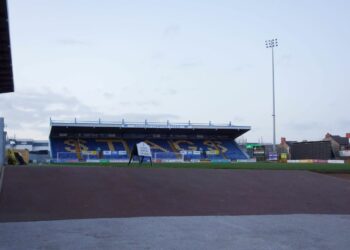 Carlisle United to face in form Mansfield Town