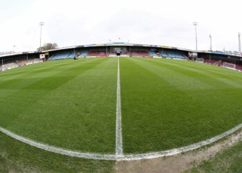 Scunthorpe boss lays down challenge to players ahead of Carlisle clash