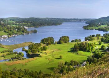 Police appeal after boat stolen from Windermere