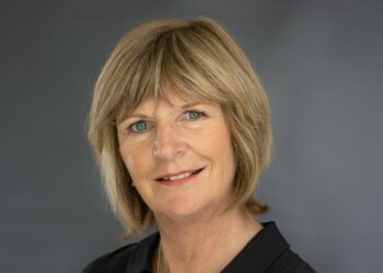 Farewell to finance firm’s director after 32 years