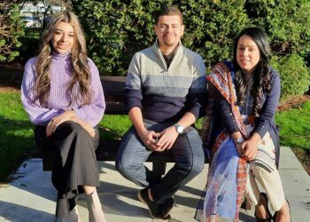 Preetasha Toor (assistant psychologist), Omar Kamal (assistant psychologist), Dr Romana Farooq, Principal Clinical Psychologist and Chair of the Widening Access Working Group