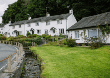 South Lakes Housing