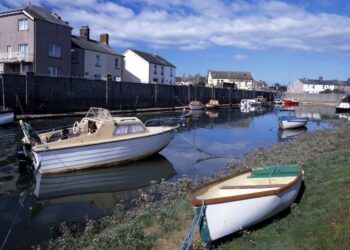 Council creates series of colourful maps to help guide tourists