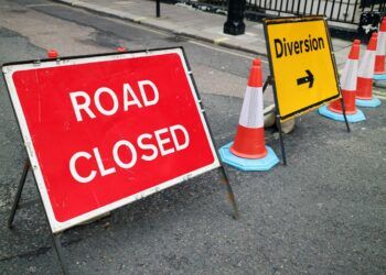 A595 closed following serious crash