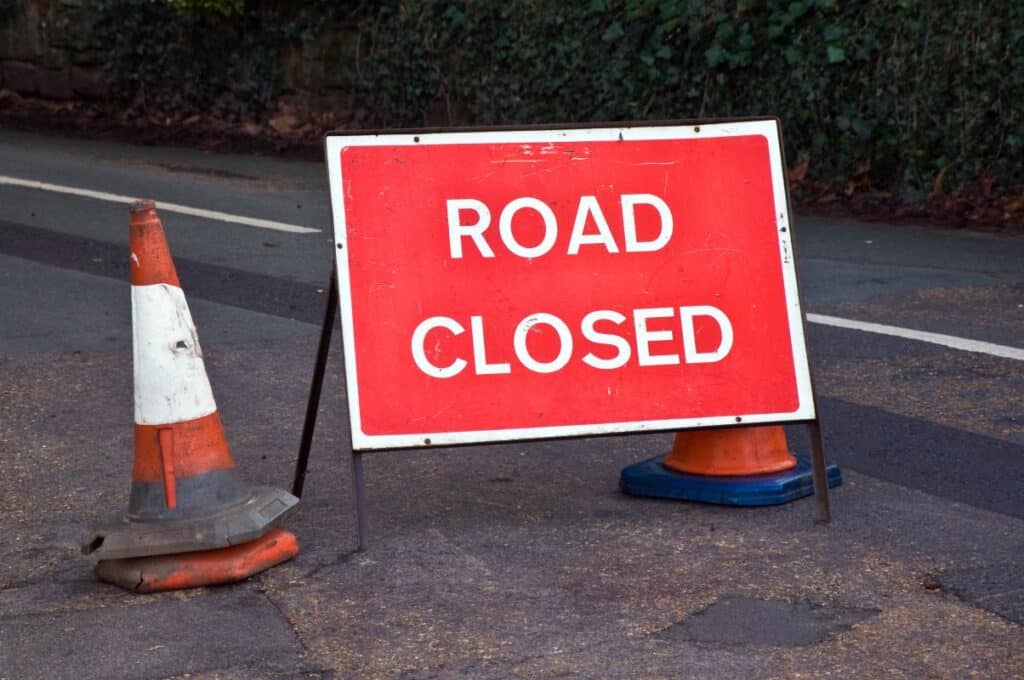 Unsafe buildings force Kendal emergency road closure