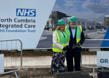 North Cumbria Integrated Care NHS Foundation Trust chief executive Lyn Simpson and Peter Reavey, regional director for appointed contractor GRAHAM