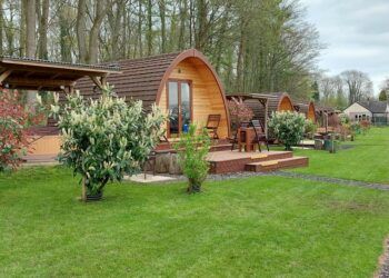 Glamping site celebrates top tourist accolade