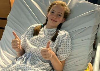 Brave girl suffering from brain tumour inspires firefighters to take part in London charity race