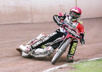 Five minutes with….speedway icon Carl Stonehewer