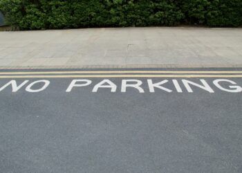 Lake District bad parking prompts double yellow lines