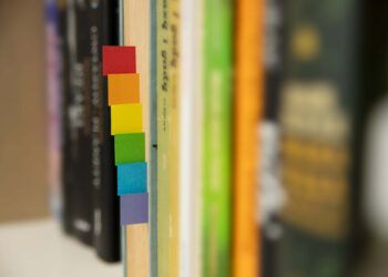 Books with LGBTQ+ markers.