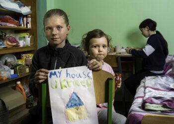 Keswick photographer wins prestigious award for images capturing refugees in Ukraine