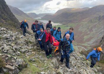 Mountain rescue teams help walker with twisted knee