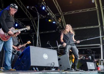 REVIEW: Lords of the Sun – Hammerhead