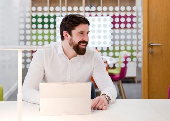 Top 5 tips for drafting and negotiating business contracts