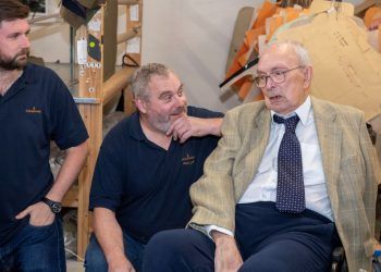 chapman-bags-founder-visits-factory-40-years-on