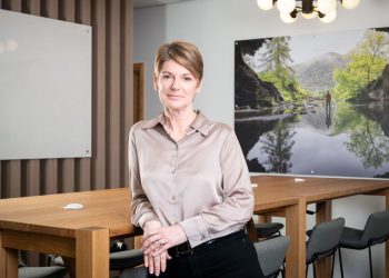 cumberland-handed-prestigious-award-thanks-to-customers