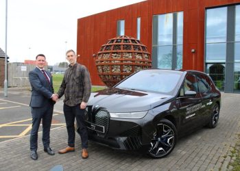 lloyd-motors-and-lakes-college-partnership-to-promote-sustainability 