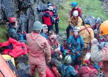 Nine people rescued from Cumbrian cave system